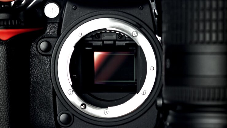 DSLR Camera Shutter Opening and Closing Revealing Sensor