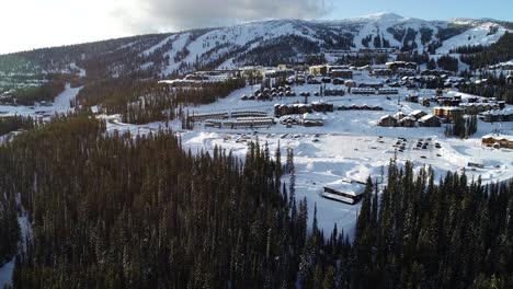 big white ski mountain resort, kelowna, canadá