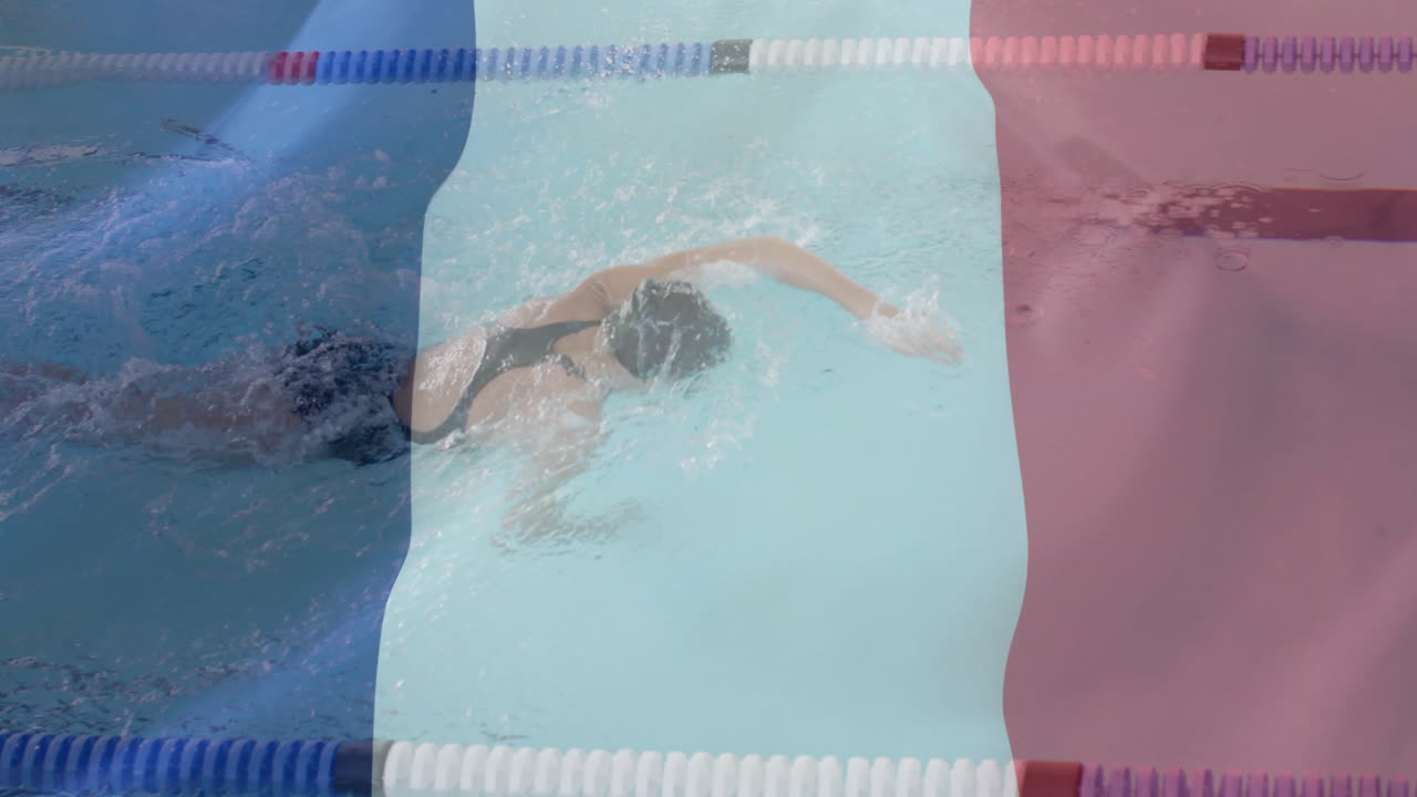 프랑스의 발이 카우카스 여성 수영 선수 위에 있는 애니메이션