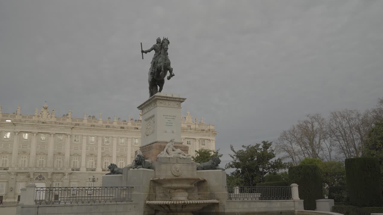Statue in front of Royal Palace of Madrid