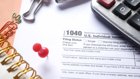 us individual income tax form 1040 with accessories