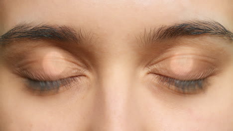 ojos azules, visión y visión de la belleza mujer