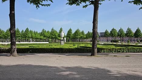 Static-shot-of-manicured-garden-during-spring-season