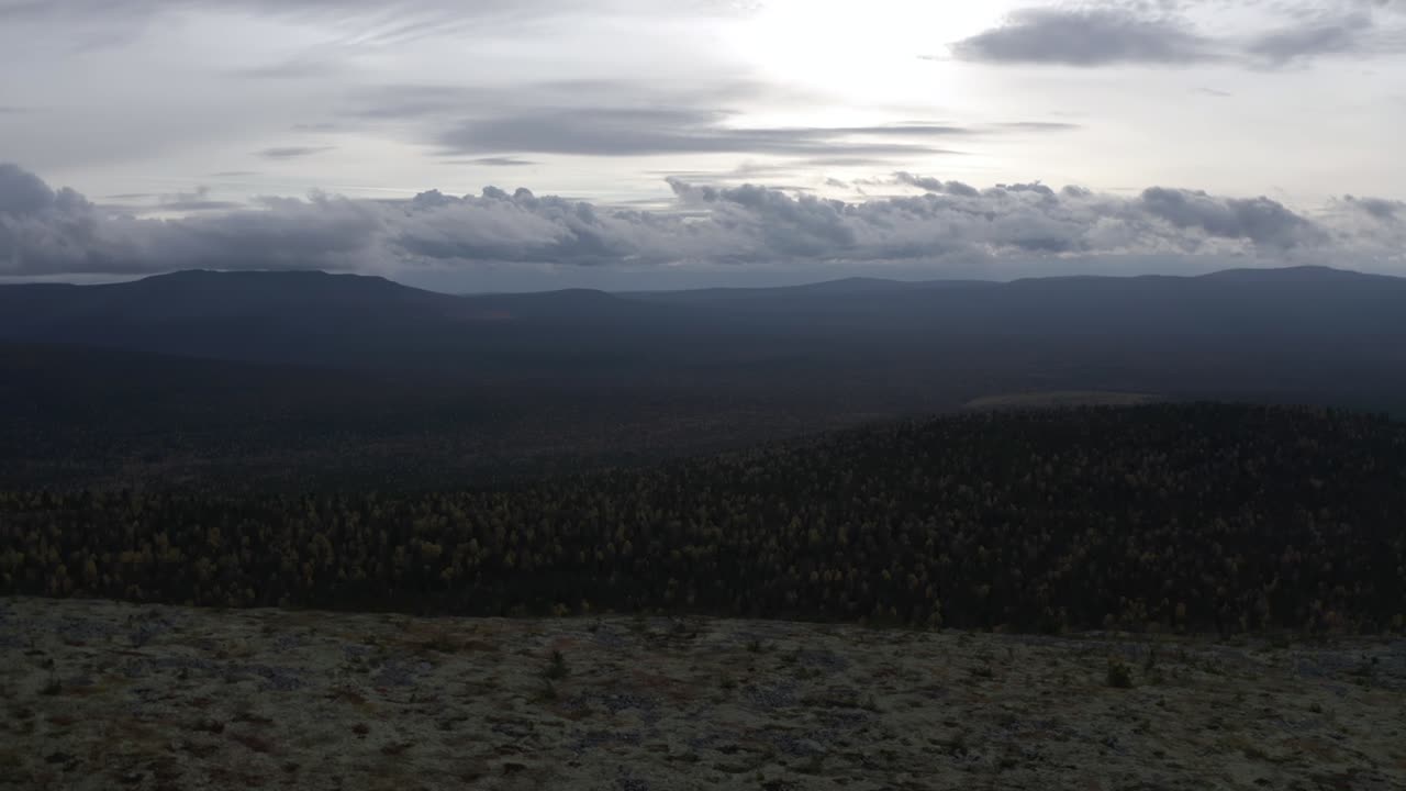 가을의 산 풍경