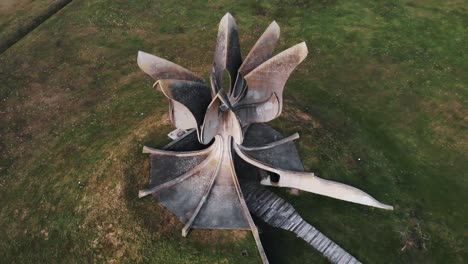 durante la segunda guerra mundial, miles de personas fueron asesinadas en jasenovac, en la frontera entre croacia y bosnia.