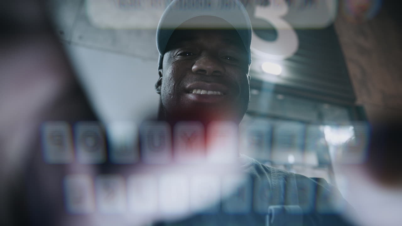 POV From Smartphone Screen Loader Using Phone Chatting and Scrolling Social Networks