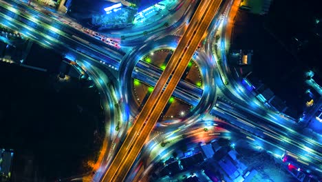 4k, lapso de tiempo la carretera en círculo y autopista, autopista y autopista y intersección