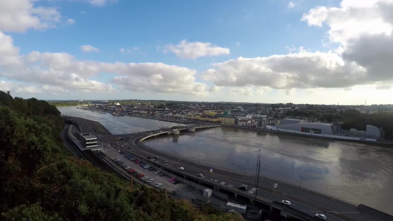 아일랜드 워터포드 시티 노스 퀘이 타임랩스, 라이스 브리지와 워터포드 시티의 부두를 따라 보이는 전망