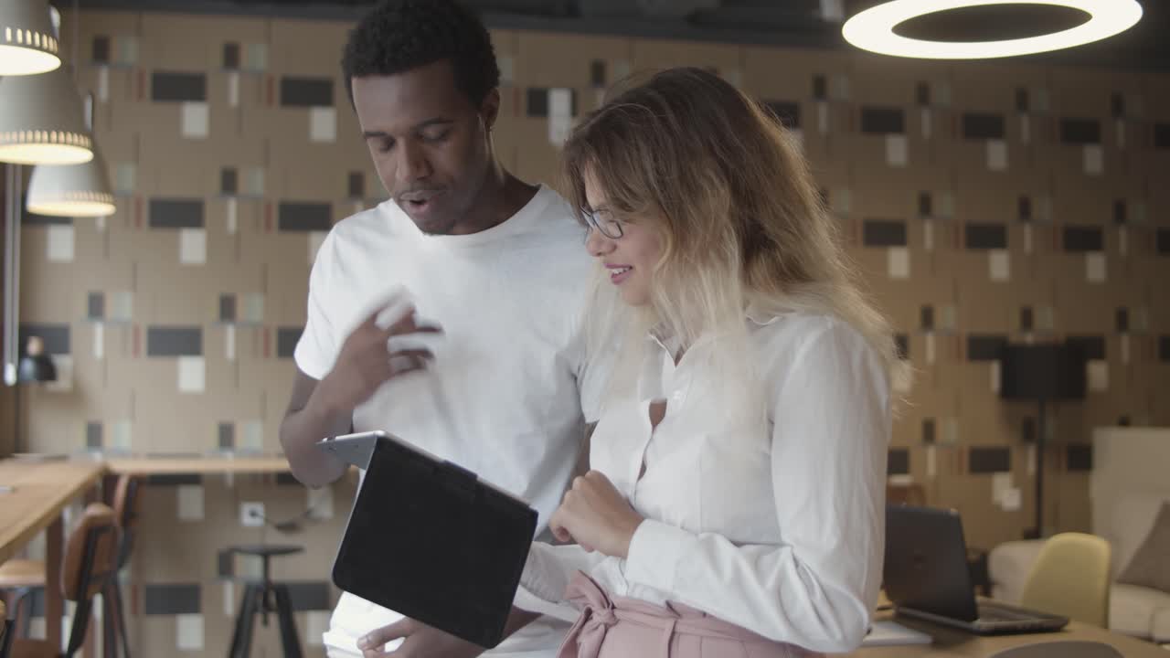 Manager presenting project to partner