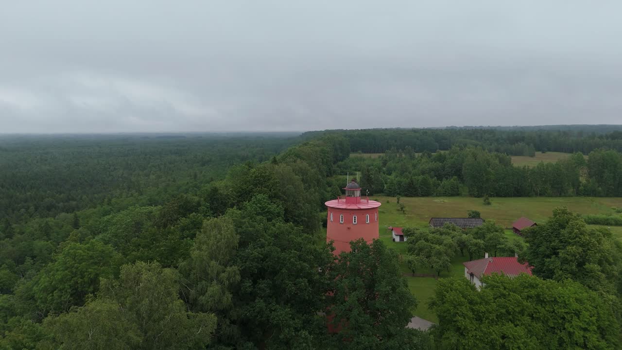 라트비아 의 슬리테레 등대