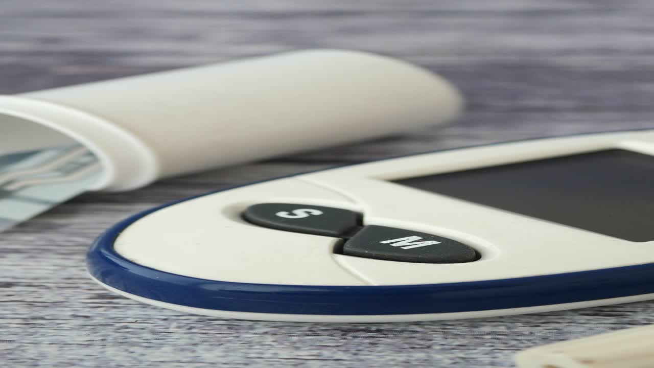 혈당 측정기 및 공급품