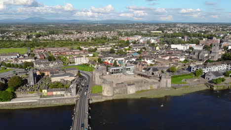 King-John's-Castle-on-King's-Island,-Limerick-City,-Ireland