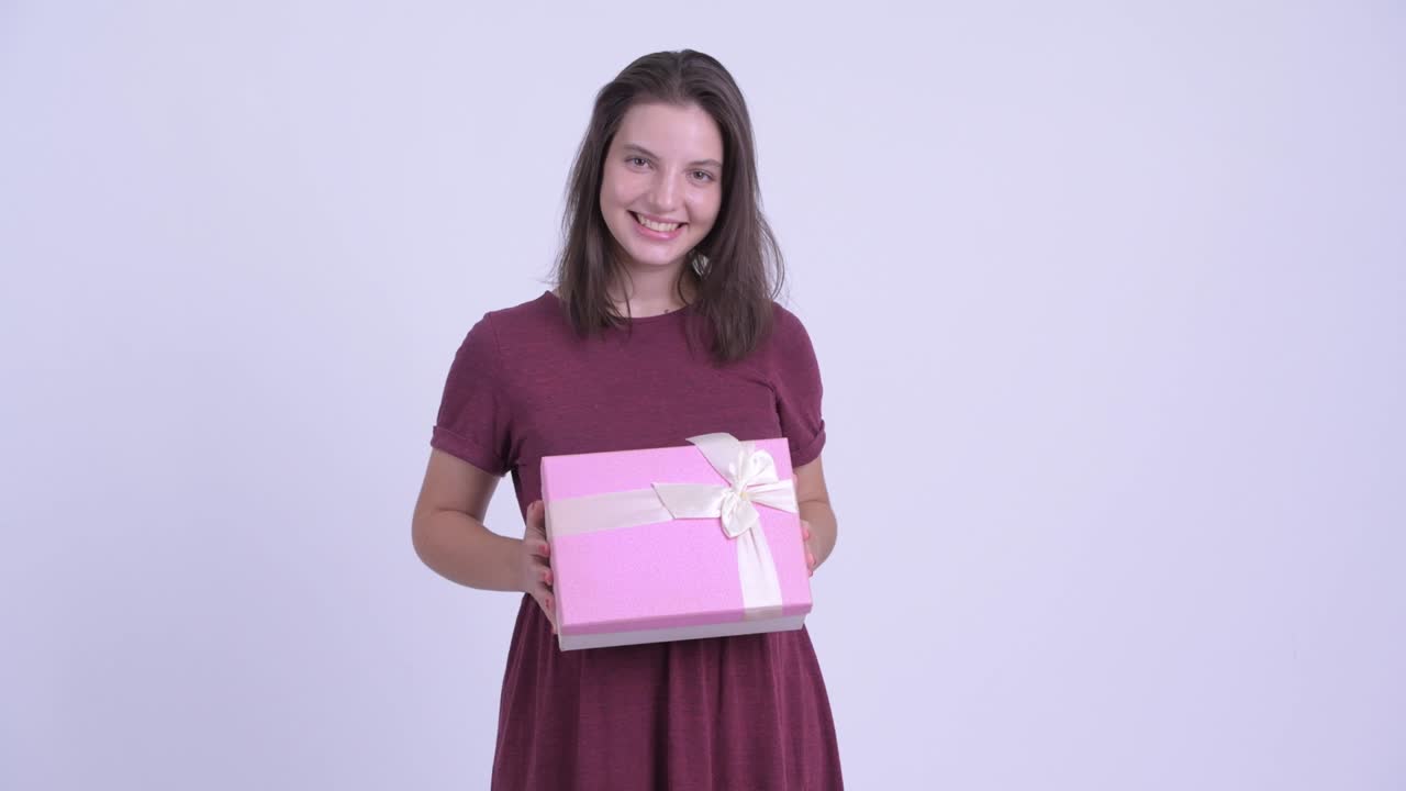 행복한 젊은 아름다운 임신한 여성