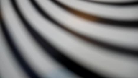 espiral hipnótica de vórtice abstracto blanco redondo. espiral de ilusión óptica. volute, líneas concéntricas, fondo giratorio.