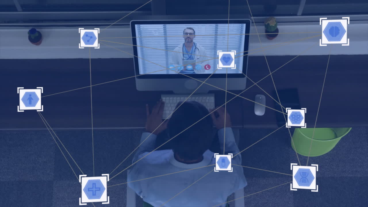 animación de la red de conexiones con iconos sobre empresario biracial que tiene llamada de video