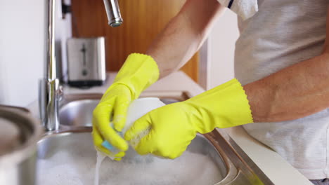 Just-doing-my-dishes-duty