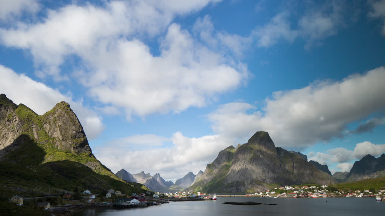 Vista villaggio Lofoten 05