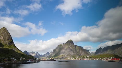 Lofoten-Dorfblick-05