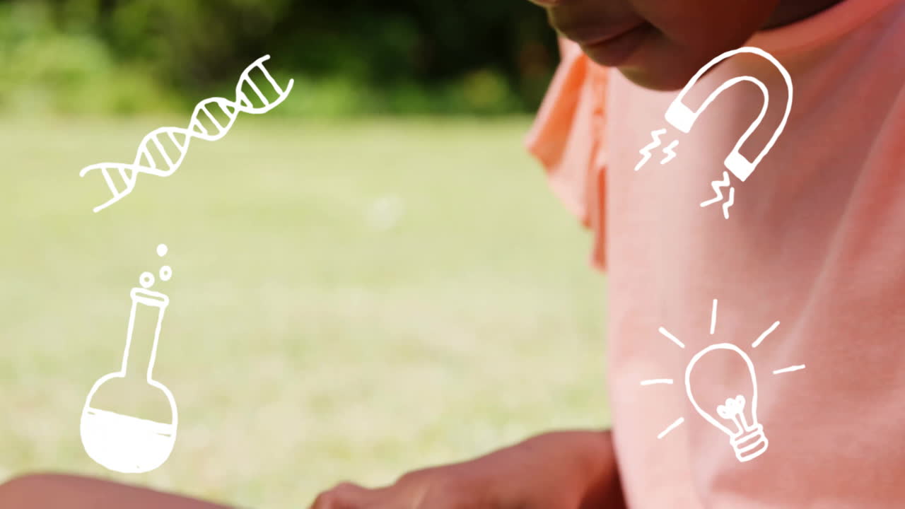 animación de iconos de artículos escolares sobre una estudiante biracial que usa una tableta