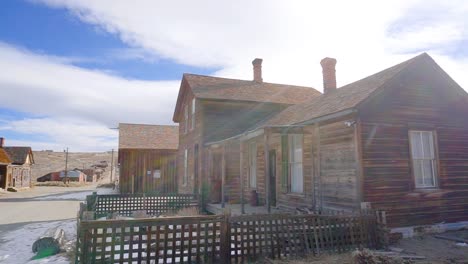 Old-townhouse-in-abandoned-prairie-town