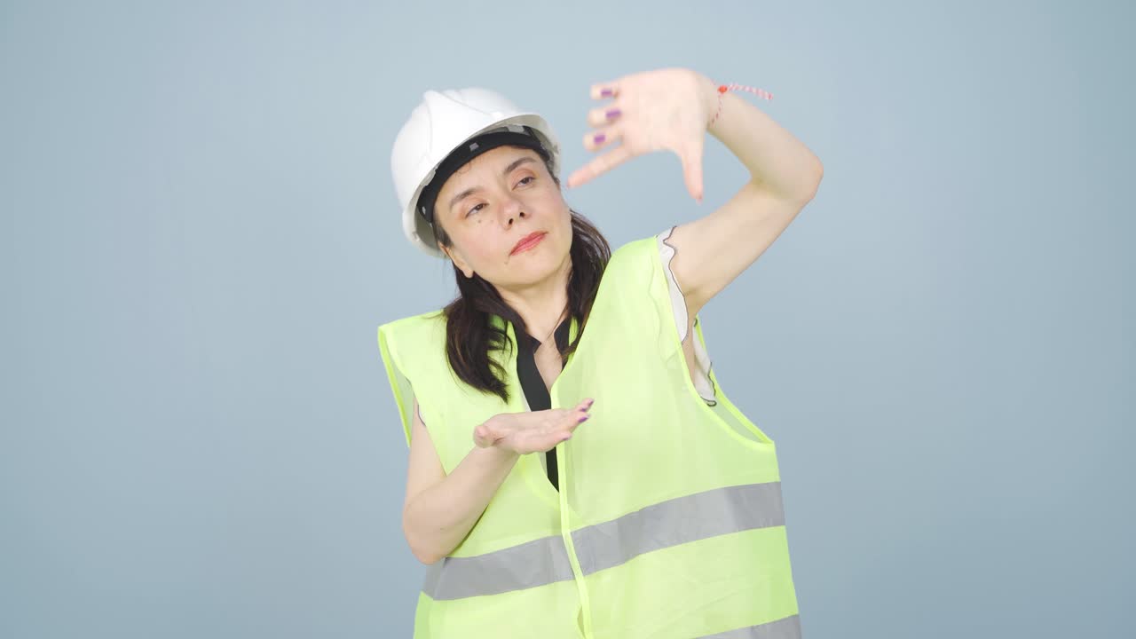 직무와 관련된 계산을 하는 엔지니어입니다.