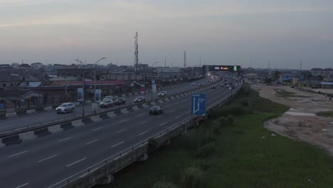 Straßenbrücke-Nigeria-Drohne-04