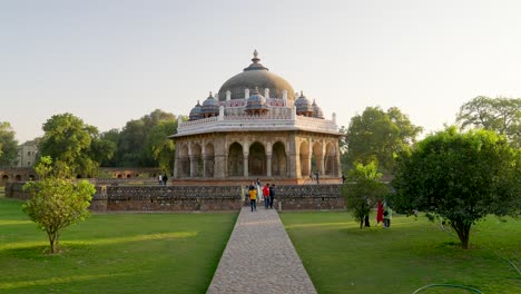 isa khan tomb