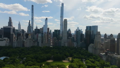 new york city skyline with central park