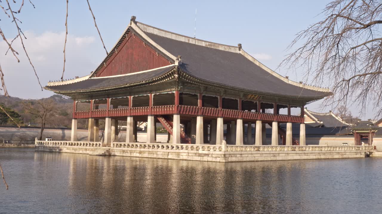 Gyeonghoeru Pavilion In The Pond Within The Gyeongbokgung Palace In Seoul, South Korea. - wide shot