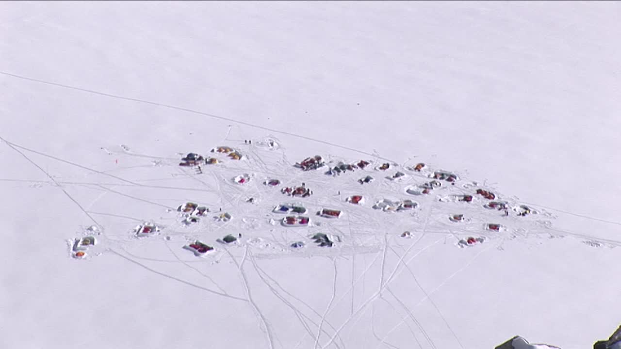 avanzar campo base muy por debajo