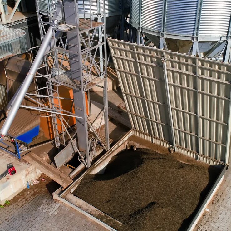 Steel towers for storing crops