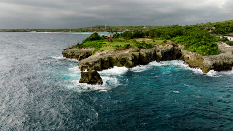 blue lagoon nusa ceningan, lembongan, bali in indonesia