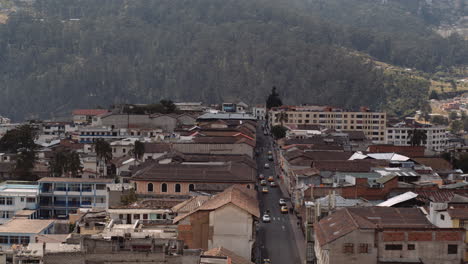 50-Mm-Calle-Rocafuerte-Quito