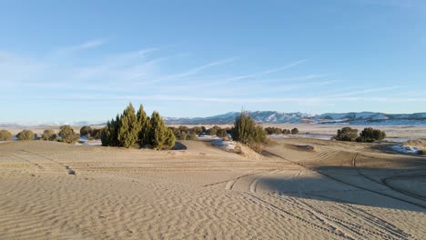 Pequeño-Desierto-Del-Sahara,-Utah---Dunas-De-Arena-En-Invierno,-Toma-Panorámica-Aérea