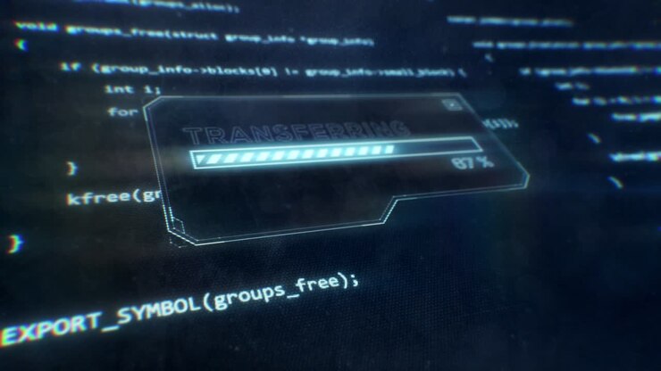 Datakode vist på en science fiction-skjerm mens en overføringsmelding vises.