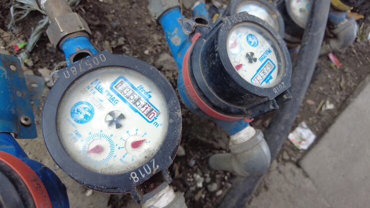 Un misuratore di portata d'acqua indica i metri cubi utilizzati.