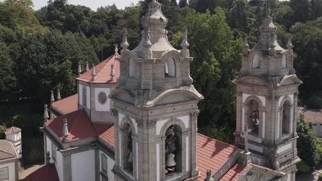 campanarios de la iglesia, santuario de bom jesus do monte, braga