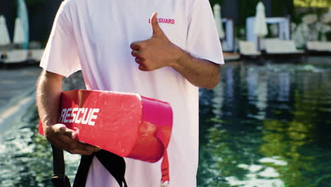 Lifeguard-in-the-swimming-pool