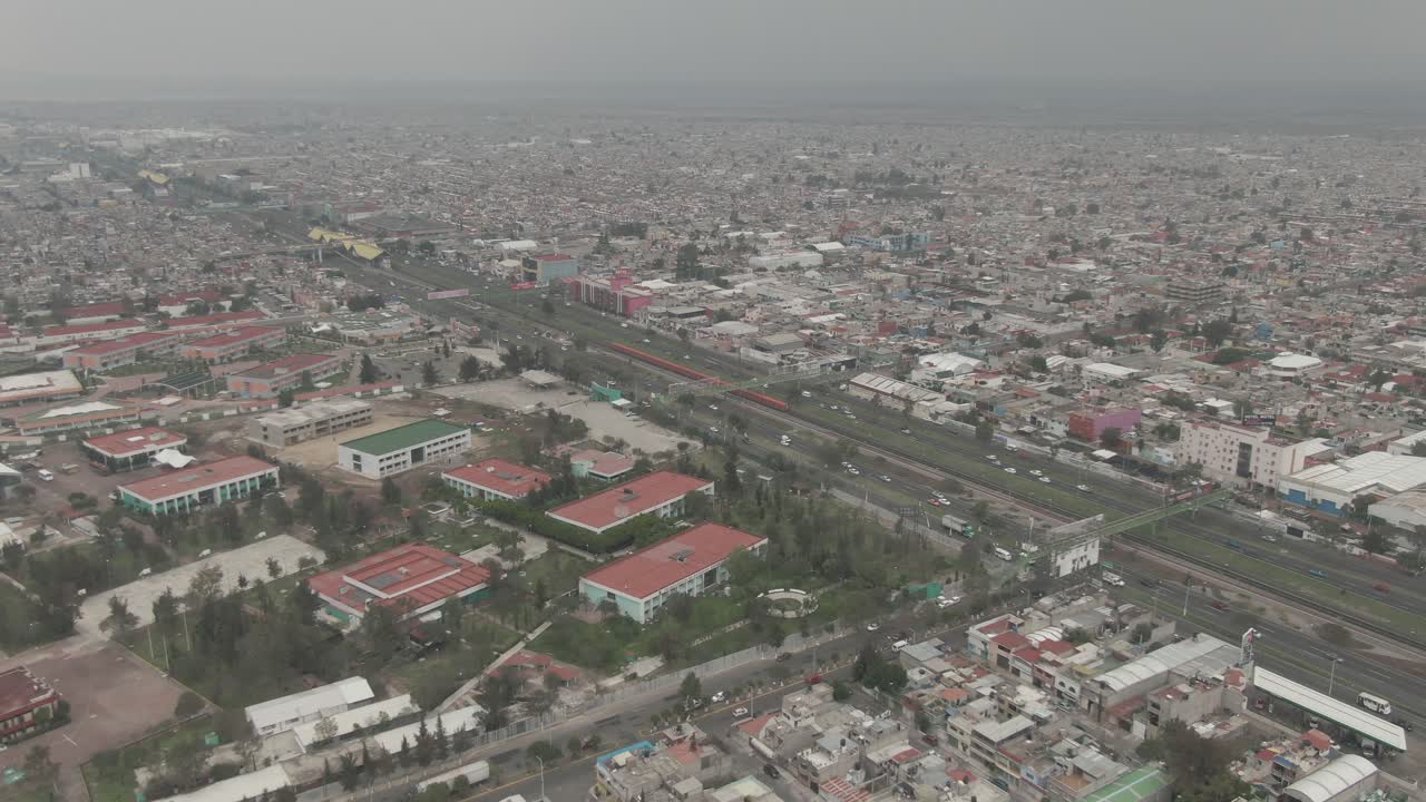 vista aérea avenida drone 3, centro ecatepec ciudad de méxico