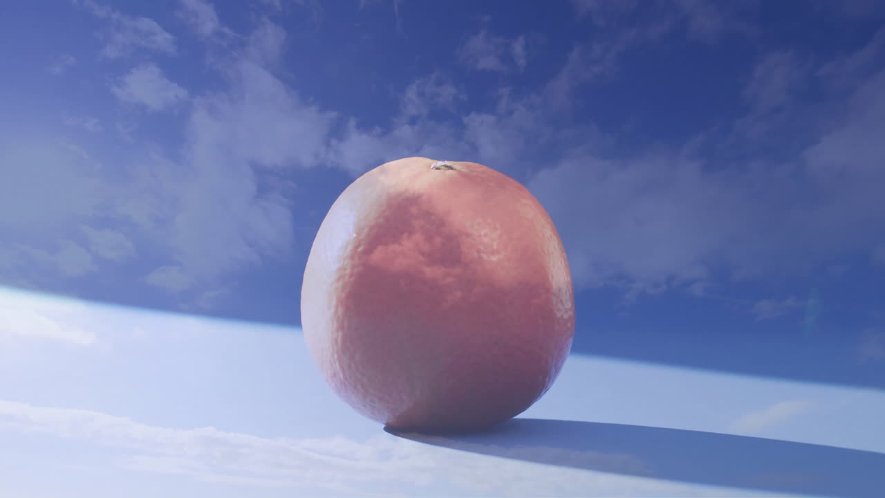 파란색 배경에 오렌지색과 연기가 여 있습니다.