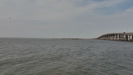 Nueces-bay-along-hwy-181-nearing-an-island-by-Corpus-Christi,-Texas