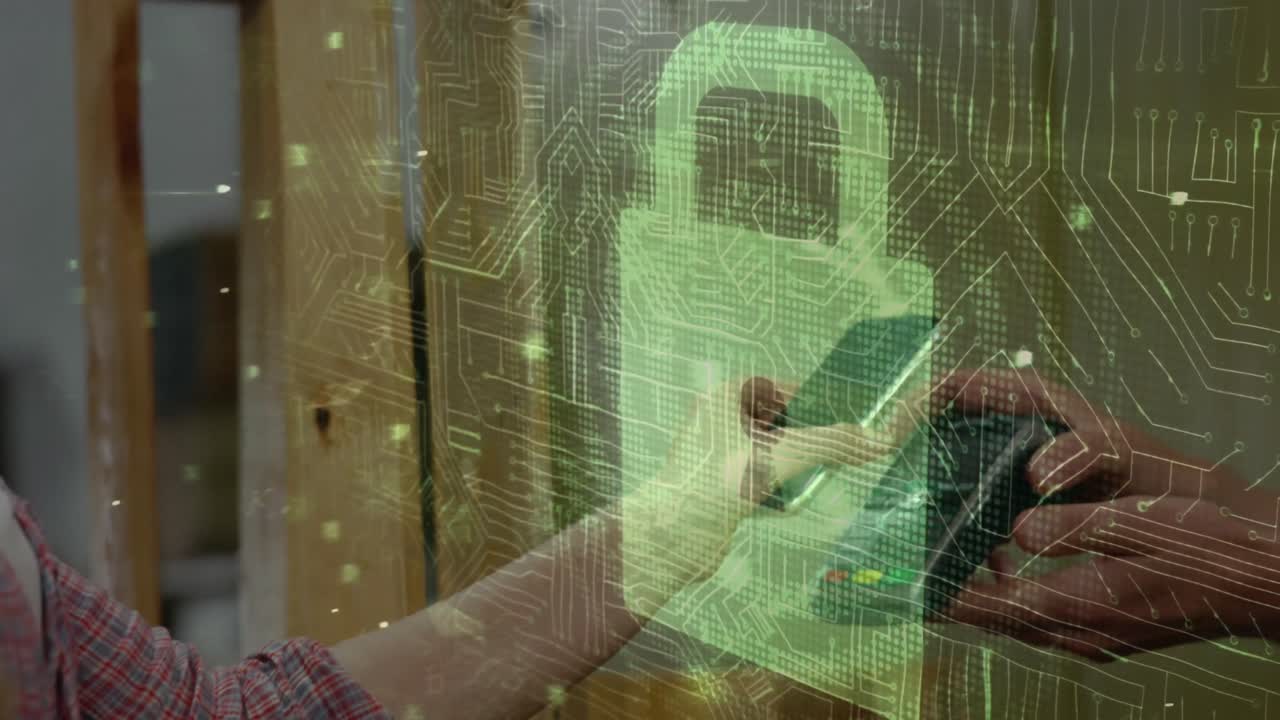 animación del candado de seguridad de la red sobre las personas que utilizan el terminal de pago