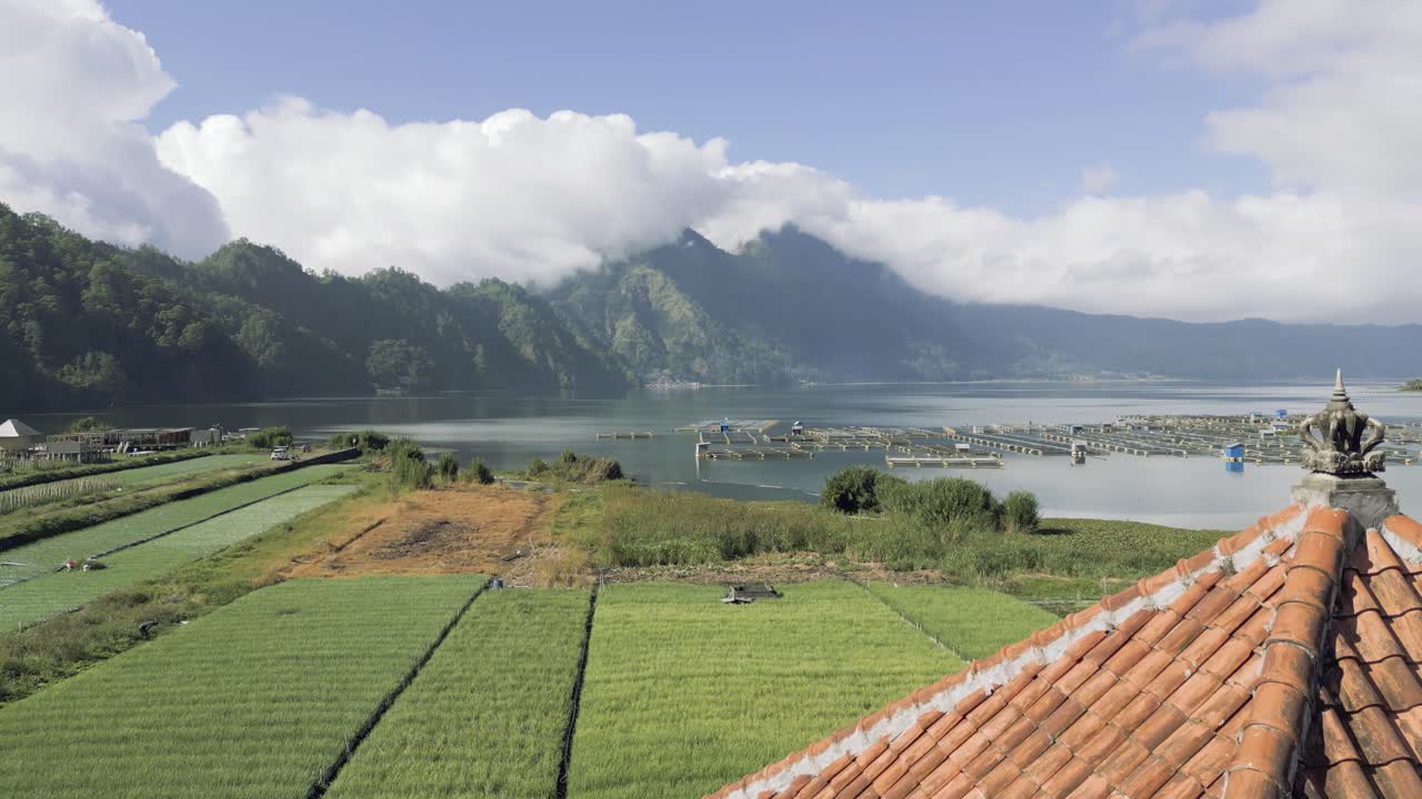 озеро батур действующий вулкан гора бали индонезия