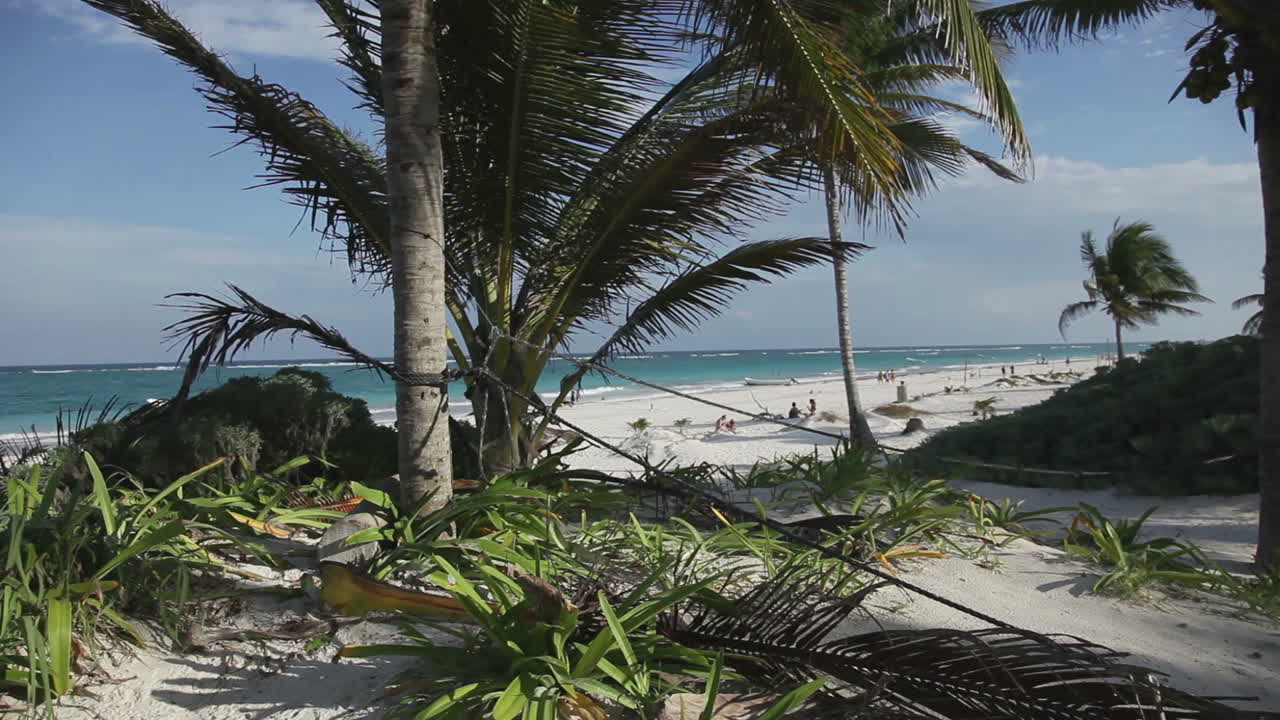 video de la playa de tulum 01