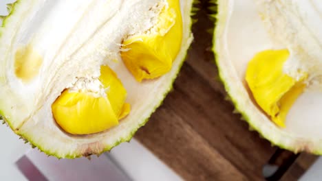 malaysia famous fruits durian musang king