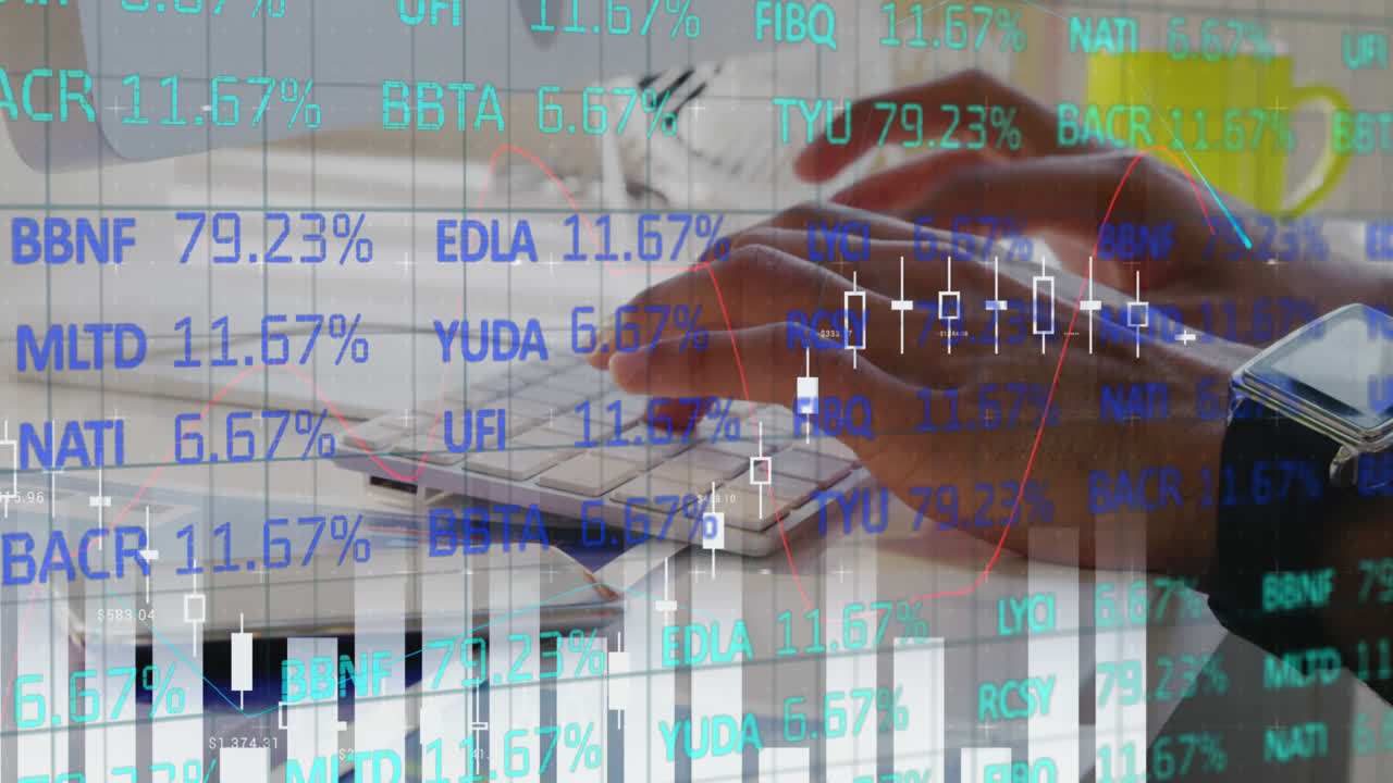 datos del mercado de valores y procesamiento de datos estadísticos contra la persona que escribe en el teclado