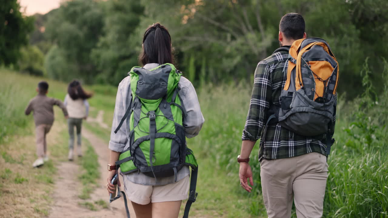 가족 산책 여행