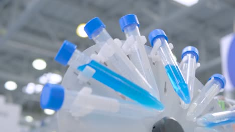 rotador de tubo circular digital para la mezcla eficaz de muestras biológicas - de cerca