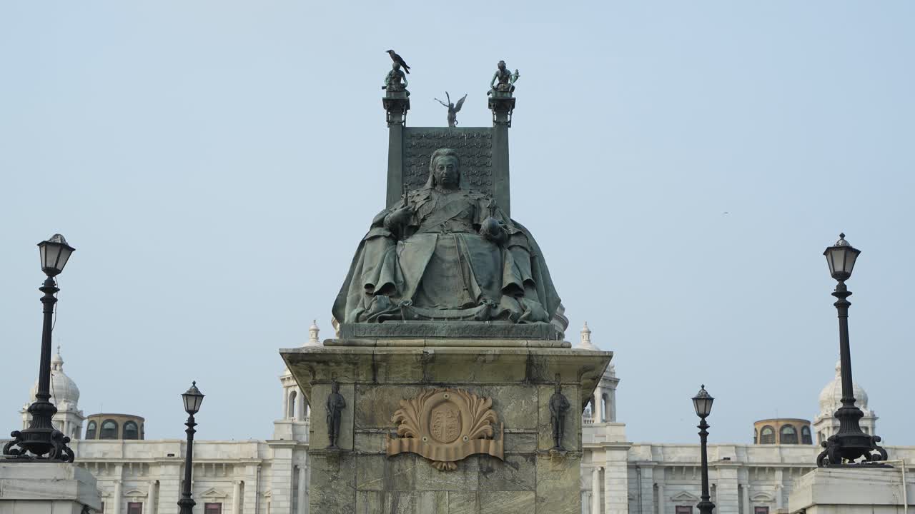 Bronze Statue of Queen Victoria in Kolkata, India