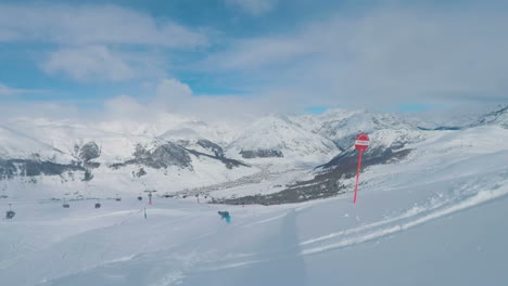 powder riding ski and snowboarding in livigno, italian alps